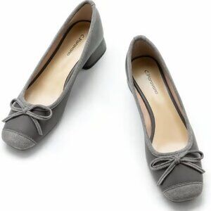 C. Pavarotti Gray Bow-Accent Ballet Flats